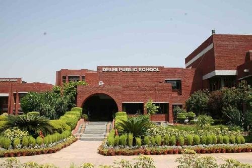 Delhi Public School, Knowledge Park V — Campus Facility & Infrastructure View 1
